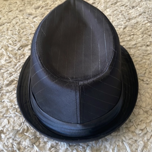 ✨Le Chateau Fedora Pin Stripe  - M/L - Picture 3 of 4